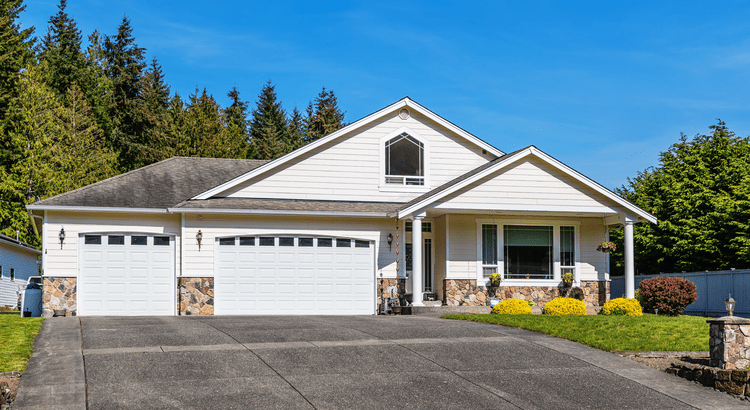 Reasons to buy a home this summer